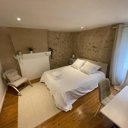 Nyaraló La Retirance, Au Calme Colombier